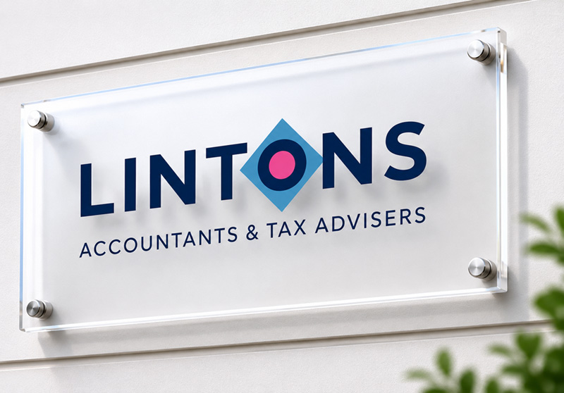 Lintons sign